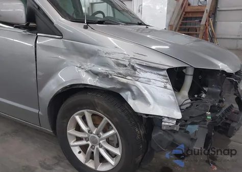 2019 Dodge Grand Caravan Sxt from USA, damaged, VIN 2C4RDGCG4KR679406